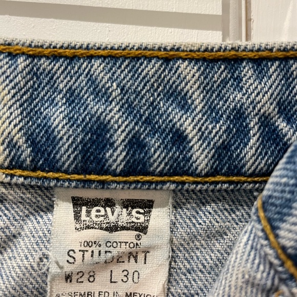 Levi’s Jean Short - Picture 5 of 5